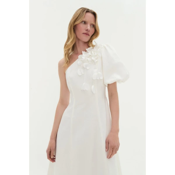 Aje Aus Dresses – structured silhouette with raw femininity from Luxury Shoes 