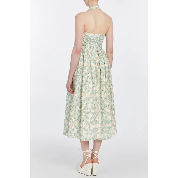 Markarian gowns with romantic neckline and structured silhouette