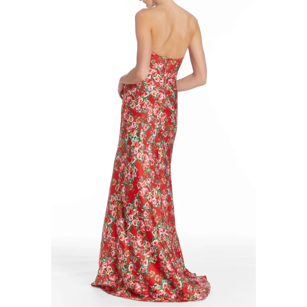 Markarian bridal with romantic neckline and structured silhouette
