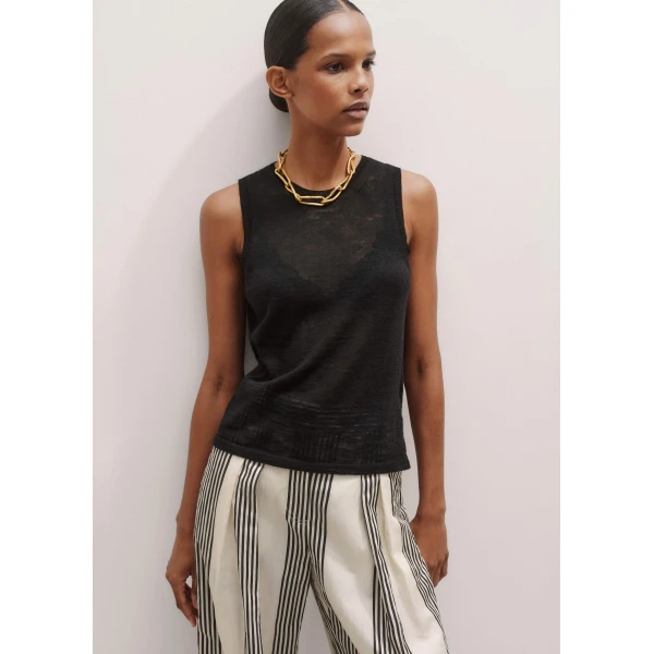 Me + Em Crew Neck Knit Tank – luxury British Black in Me and Em exclusively at Luxury Shoes 