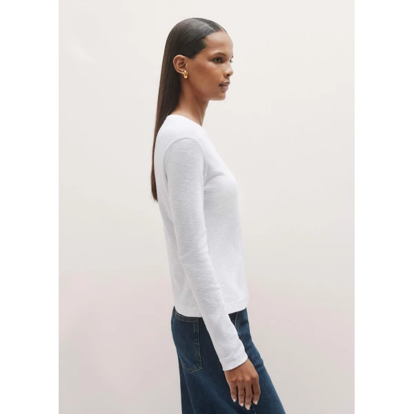 Me + Em Crew Neck Long Sleeve Tee – luxury British White in Me and Em exclusively at Luxury Shoes 