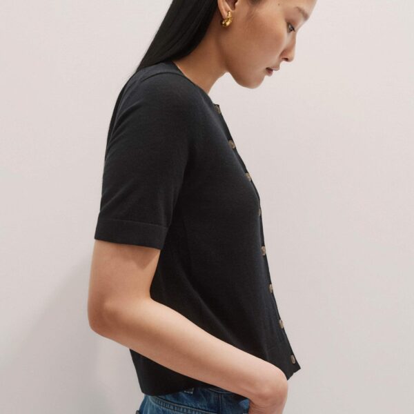 Me + Em Merino Cashmere Barely There Buttoned Knit Tee – luxury British Black in Me and Em exclusively at Luxury Shoes 