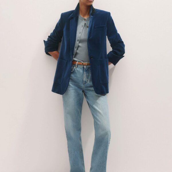Me + Em Merino Cashmere Barely There Slim Knit Vest – luxury British Blue in Me and Em exclusively at Luxury Shoes 