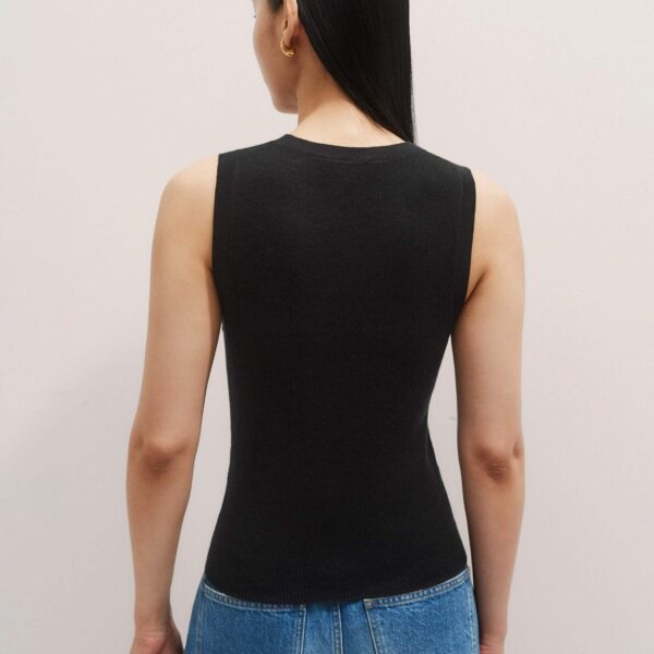 Me and Em Merino Cashmere Barely There Slim Knit Vest – luxury British Black in Me and Em exclusively at Luxury Shoes 