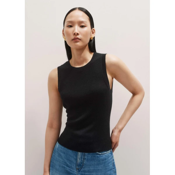 Me and Em Merino Cashmere Barely There Slim Knit Vest – luxury British Black in Me and Em exclusively at Luxury Shoes 