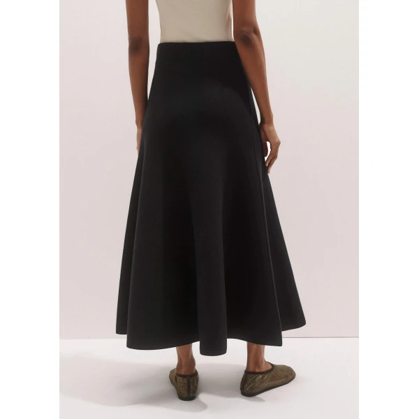 Me and Em Milano Knit Maxi Skirt – luxury British Black in Me and Em exclusively at Luxury Shoes 