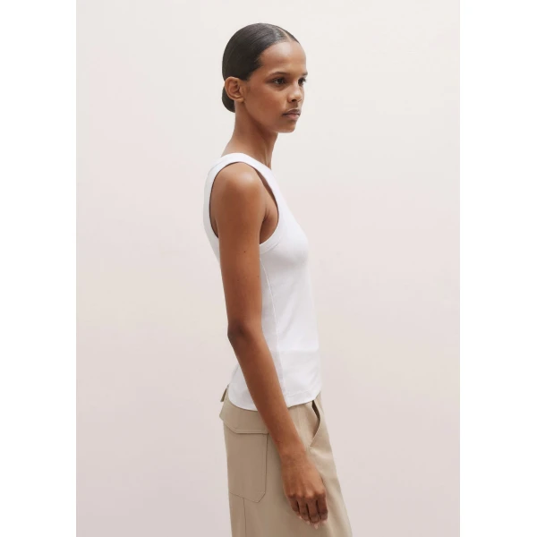 Me and Em Ultimate Crew Neck Tank – luxury British White in Me and Em exclusively at Luxury Shoes 
