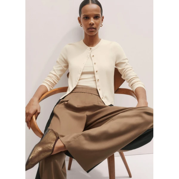 Me and Em Ultimate Rib Cardigan – luxury British Ivory in Me and Em exclusively at Luxury Shoes 