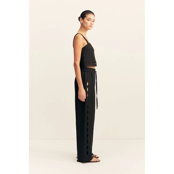 Elasticated pant with scallop cut out detail in black in a premium linen blend.