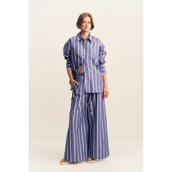 Wide leg pant in chambray blanc in a premium striped cotton.