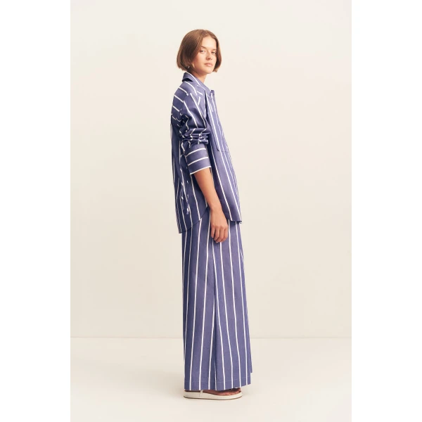 Wide leg pant in chambray blanc in a premium striped cotton.