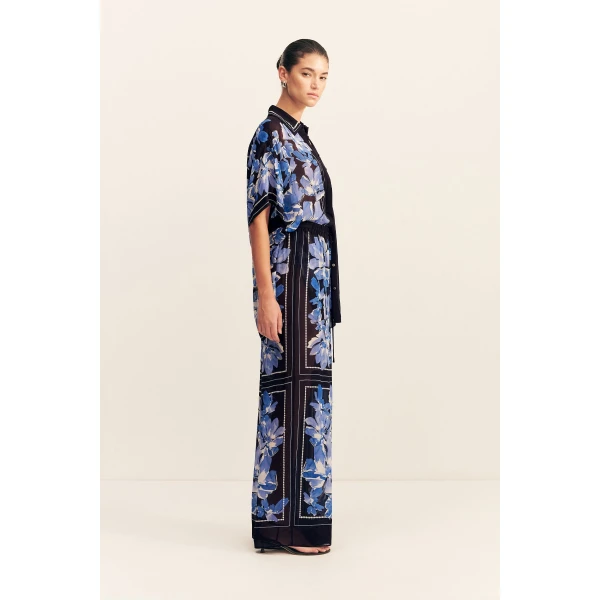 Drawstring pant in the Bluewing Mosaic print in a light weight semi-sheer georgette.