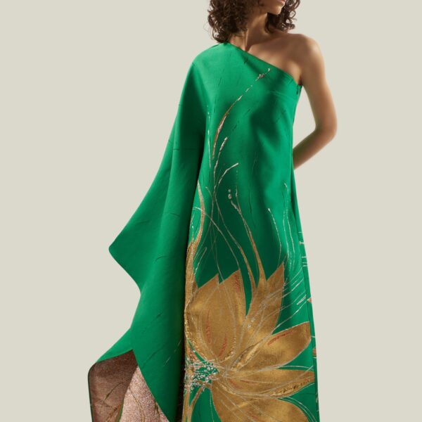 carpet Taller Marmo gown with feather detail – Luxury Shoes 