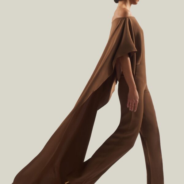 carpet Taller Marmo gown with feather detail – Luxury Shoes 