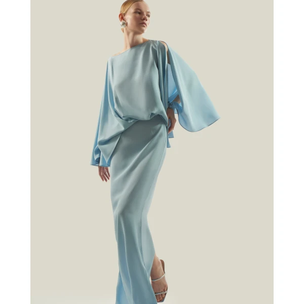 carpet Taller Marmo gown with feather detail – Luxury Shoes 