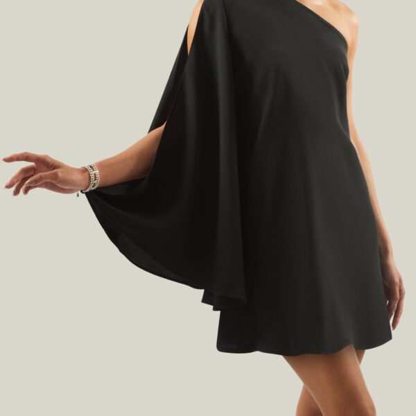 carpet Taller Marmo gown with feather detail – Luxury Shoes 