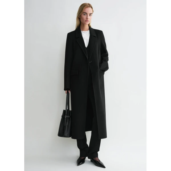 Toteme Coats with minimalist design at Luxury Shoes 