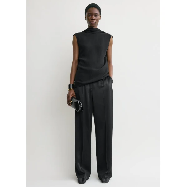 Toteme Tops with minimalist design at Luxury Shoes 
