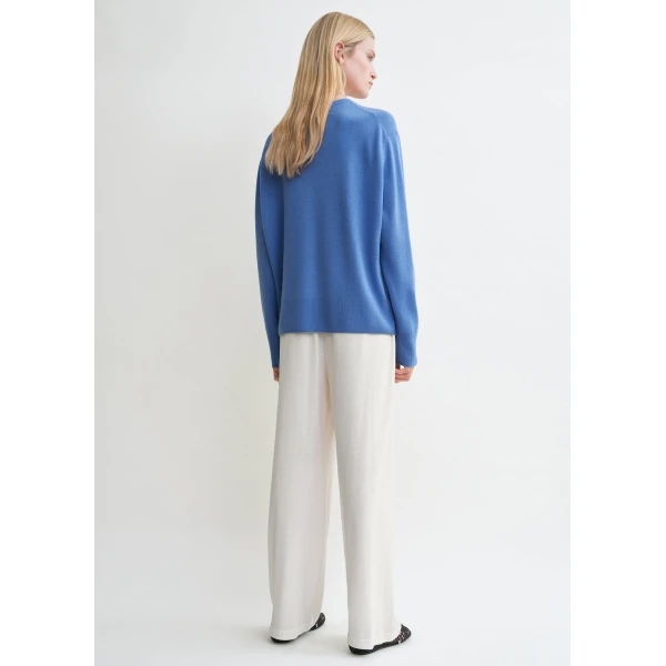 Toteme Knitwear with minimalist design at Luxury Shoes 