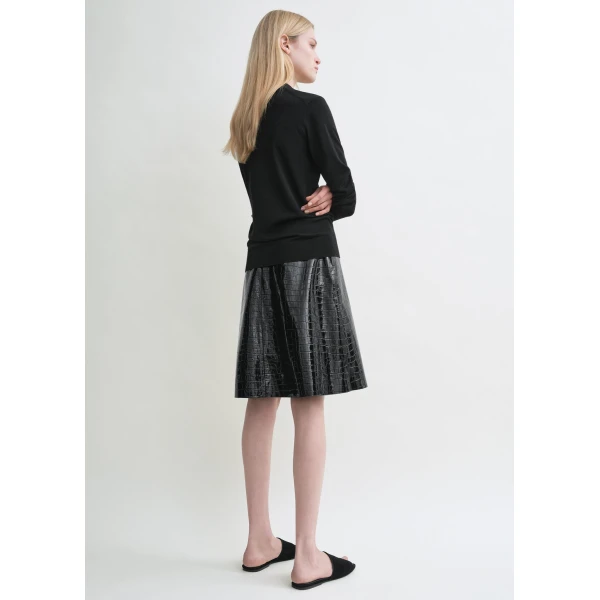 Toteme Skirts with minimalist design at Luxury Shoes 