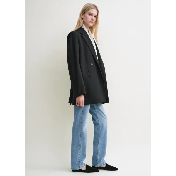 Toteme Jackets with minimalist design at Luxury Shoes 