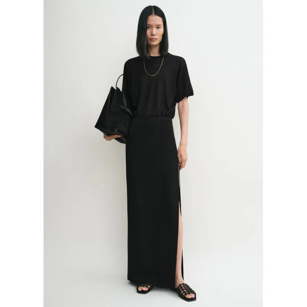 Toteme Skirts with minimalist design at Luxury Shoes 