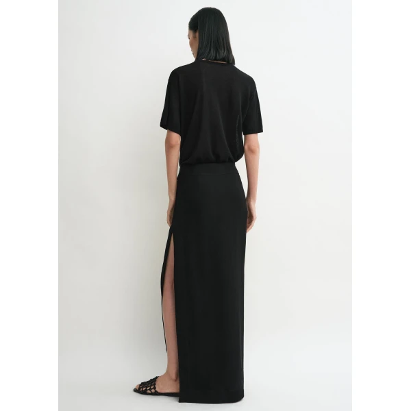 Toteme Skirts with minimalist design at Luxury Shoes 