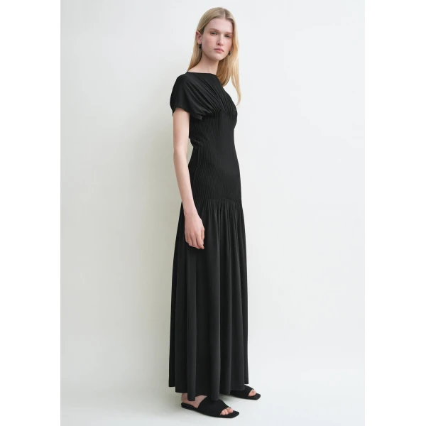 Toteme Dress luxury Clothing from  Luxury Handbags Marketplace