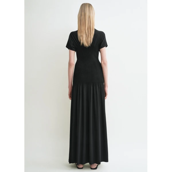 Toteme Dresses with minimalist design at Luxury Shoes 