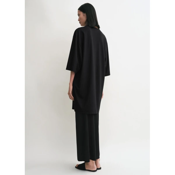 Toteme Dresses with minimalist design at Luxury Shoes 