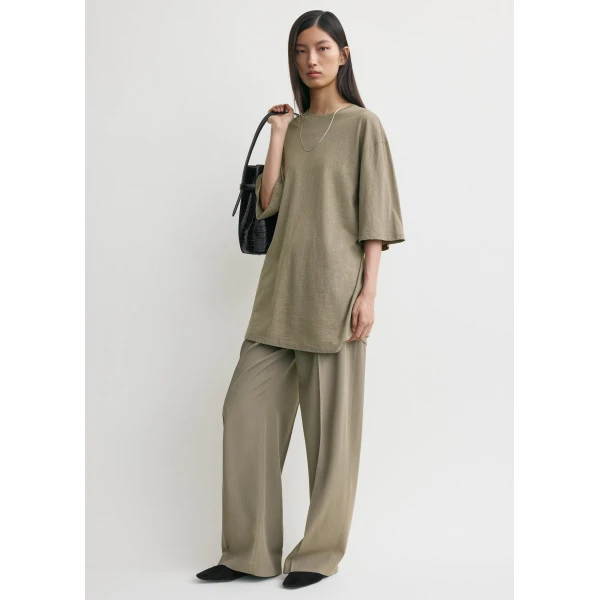 Toteme Dresses with minimalist design at Luxury Shoes 