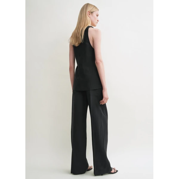 Toteme Tops with minimalist design at Luxury Shoes 