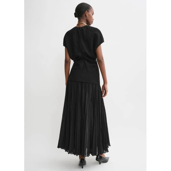 Toteme Tops with minimalist design at Luxury Shoes 