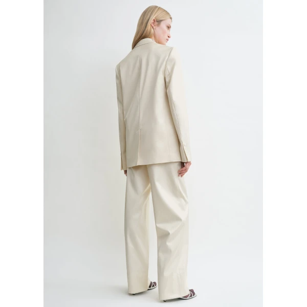 Toteme Jackets with minimalist design at Luxury Shoes 