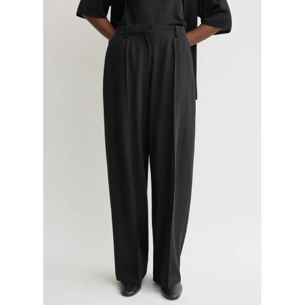 Toteme Pant luxury Clothing from  Luxury Handbags Marketplace