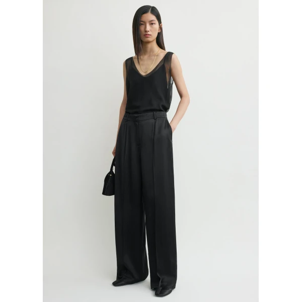 Toteme Pants with minimalist design at Luxury Shoes 
