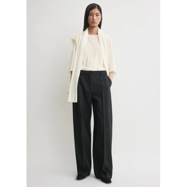 Toteme Pants with minimalist design at Luxury Shoes 