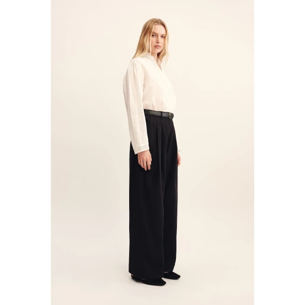 Posse Grace Shirt - Vintage White – sustainable Tops in White from Australian designer at Luxury Shoes .