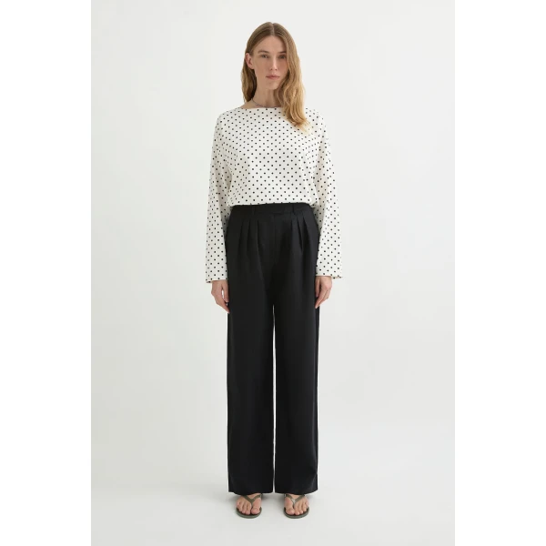 Posse Louis Trouser - Black – sustainable Pants in Black from Australian designer at Luxury Shoes .