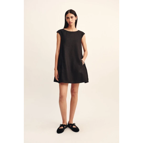 Posse Matilda Shift Mini Dress - Black – sustainable Dresses in Black from Australian designer at Luxury Shoes .