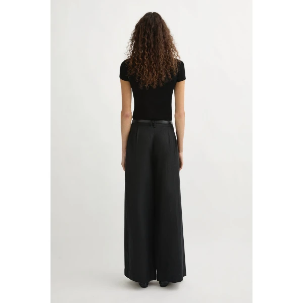 Posse Parker Trouser - Black – sustainable Pants in Black from Australian designer at Luxury Shoes .
