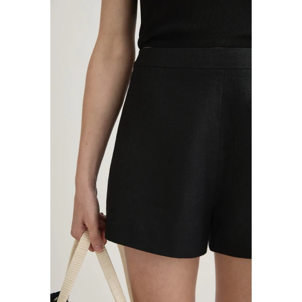 Posse Perri Short - Black – sustainable Shorts in Black from Australian designer at Luxury Shoes .