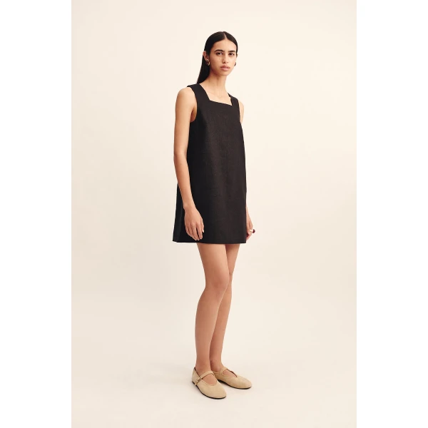Posse Rio Shift Dress - Black – sustainable Dresses in Black from Australian designer at Luxury Shoes .