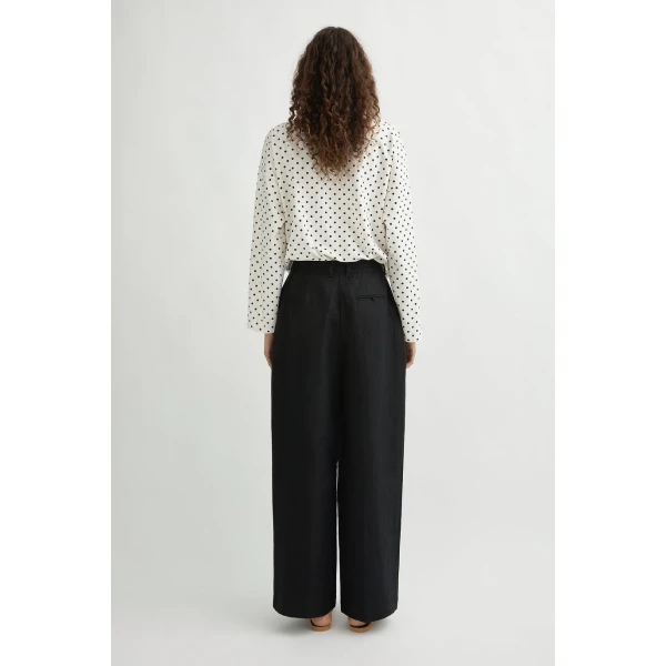 Posse Wyatt Trouser - Black – sustainable Pants in Black from Australian designer at Luxury Shoes .
