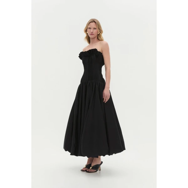 Aje Aus  – structured silhouette with raw femininity from Luxury Shoes 