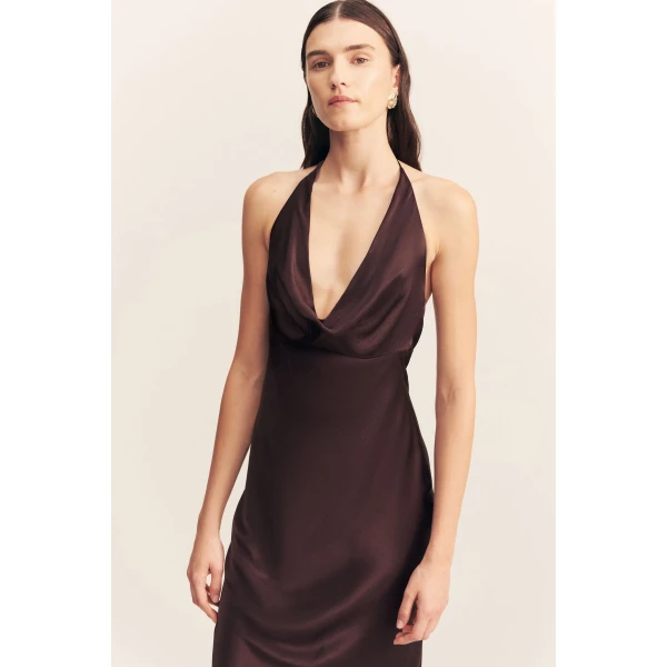 Low cowl maxi dress in espresso in a LENZING ECOVERO with a luxurious satin finish.