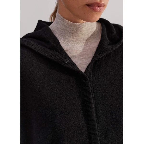 Me and Em Cashmere Drop Shoulder Box Crop Hoody – luxury British Black in Me and Em exclusively at Luxury Shoes 