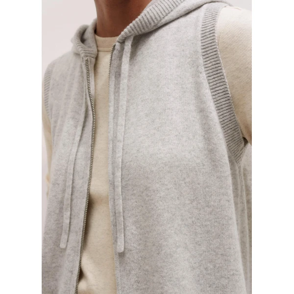 Me and Em Cashmere Sleeveless Relaxed Zip Hoody – luxury British Grey in Me and Em exclusively at Luxury Shoes 