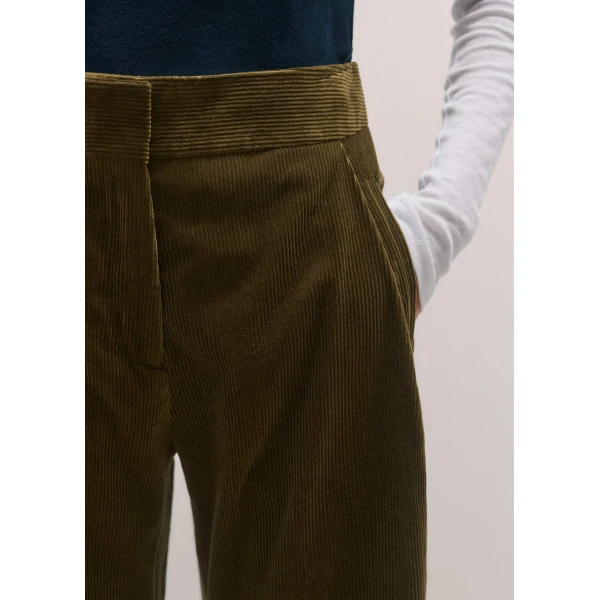 Me and Em Clever Trouser – luxury British Green in Me and Em exclusively at Luxury Shoes 