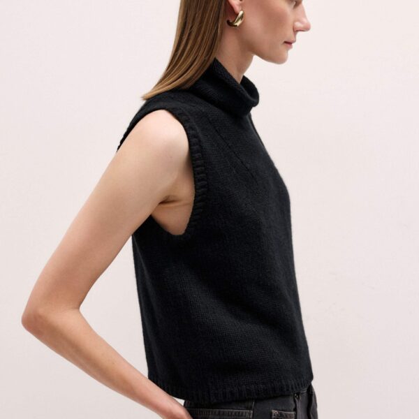 Me and Em Crop Sweater Vest, view 3